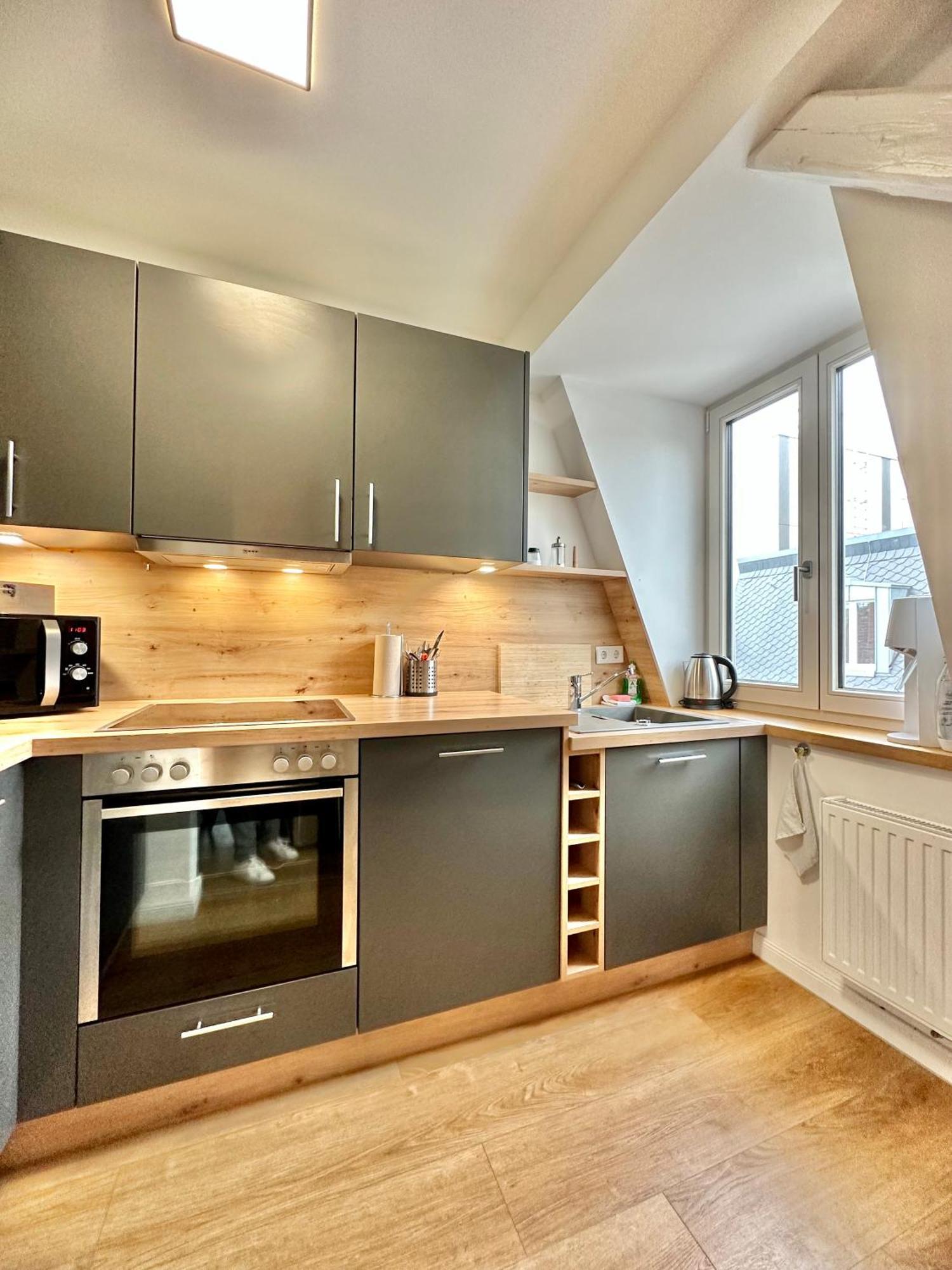 Modernes City-Apartment Mit Blick In Den Park Und 2 Baeder H9 Oldenburg Exterior foto